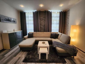 》Apartment Nähe Zentru (Ubahn)《
